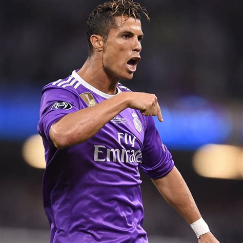 real madrid purple kit 2017 ronaldo